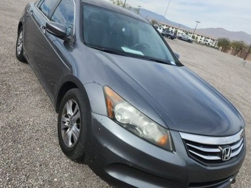 Used 2012 Honda Accord LX image 3