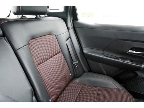 New 2026 Nissan Kicks SR image 12