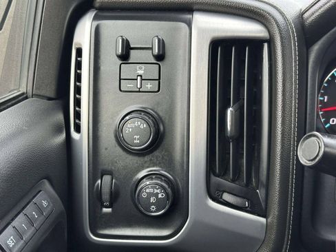 Used 2017 GMC Sierra 1500 SLT w/ SLT Premium Package AWD/4WD image 29