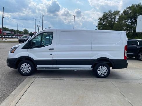 Used 2025 Ford Transit 250 Low Roof w/ Exterior Upgrade Package RWD image 7