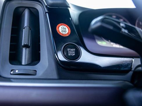 Certified 2025 Porsche Cayenne S AWD/4WD image 34