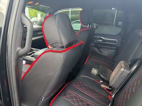 Used 2021 RAM 1500 Big Horn AWD/4WD image 10
