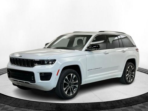 Certified 2022 Jeep Grand Cherokee Overland image 1