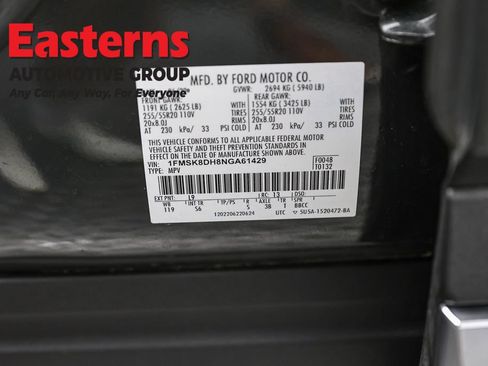 Used 2022 Ford Explorer XLT w/ Equipment Group 202A AWD/4WD image 37