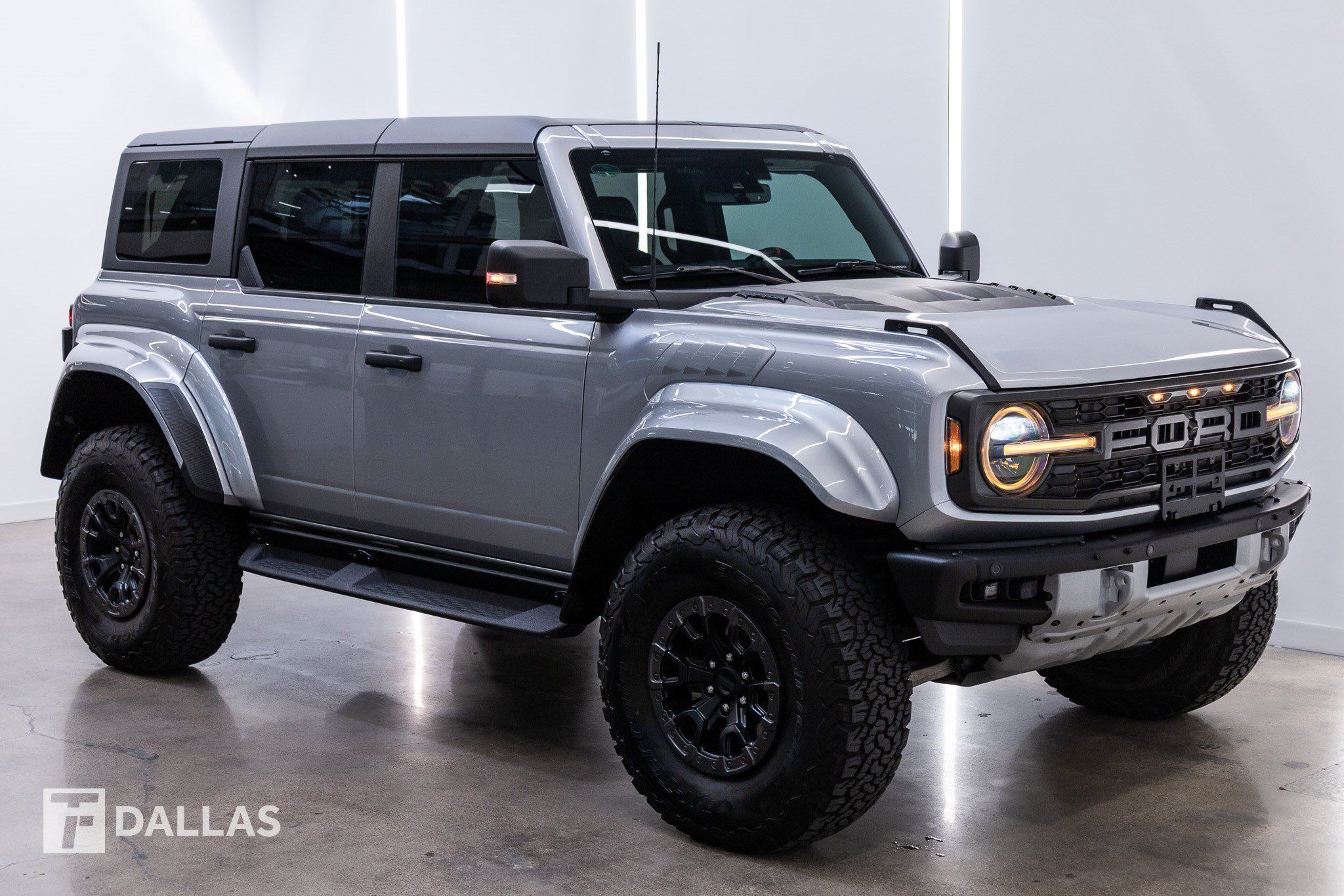 Used 2024 Ford Bronco Raptor AWD/4WD image 19