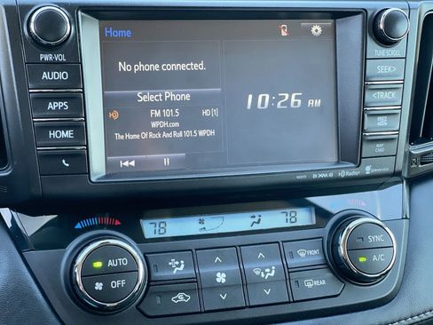 Used 2018 Toyota RAV4 XLE w/ Convenience Package AWD/4WD image 5