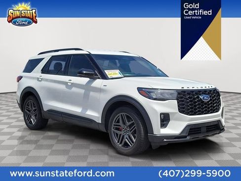 Certified 2025 Ford Explorer ST-Line w/ Premium Package RWD image 1