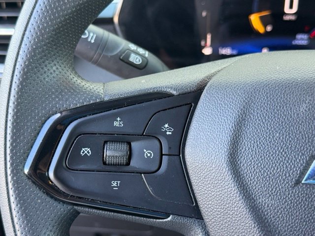 Used 2025 Chevrolet TrailBlazer LT FWD image 16