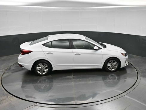 Used 2020 Hyundai Elantra SEL image 28