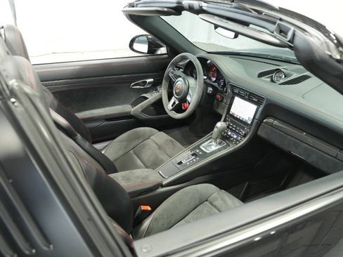 Certified 2018 Porsche 911 Targa 4 GTS image 45