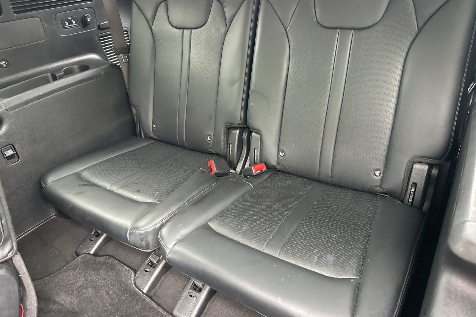 Used 2023 Kia Sorento EX AWD/4WD image 17