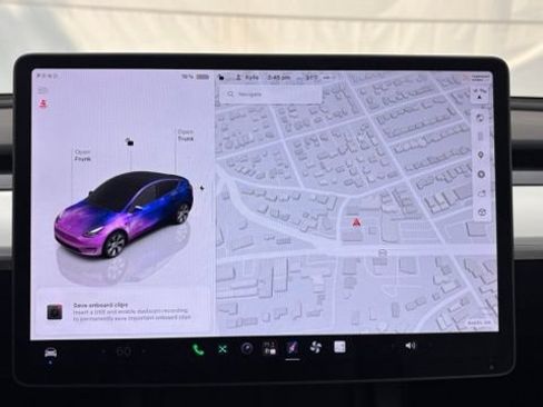 Used 2024 Tesla Model Y 2WD image 33