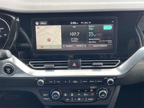 Used 2020 Kia Niro EX Premium w/ Cold Weather Package image 8