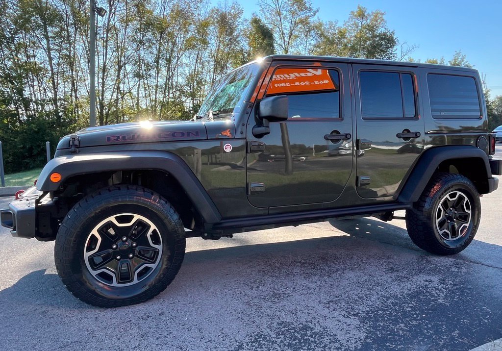 Used 2015 Jeep Wrangler Unlimited Rubicon AWD/4WD image 7