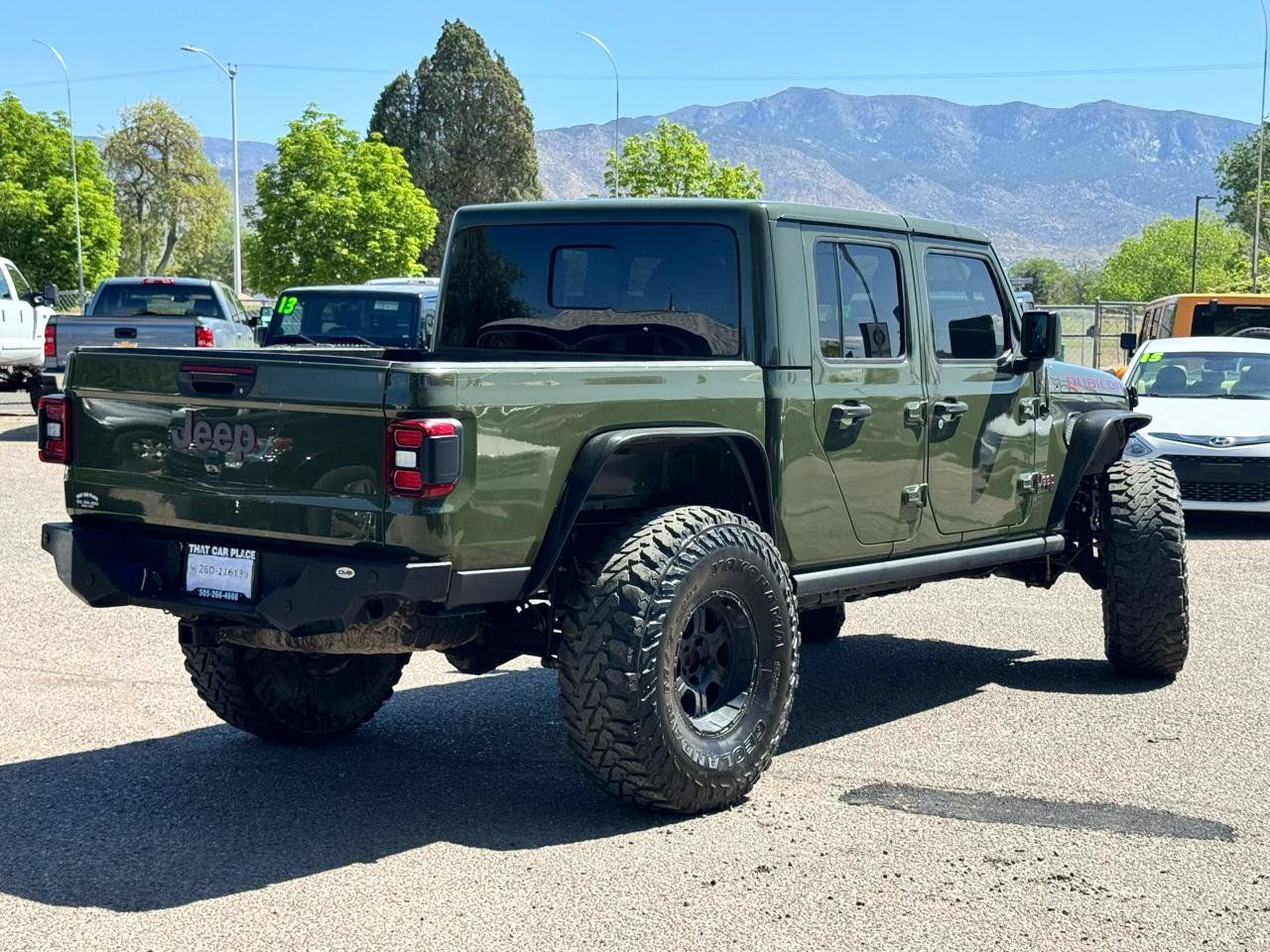 Used 2021 Jeep Gladiator Rubicon AWD/4WD image 8