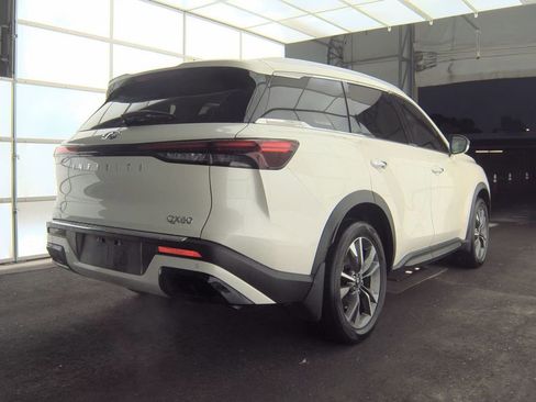 Used 2023 INFINITI QX60 Luxe w/ Cargo Package image 2