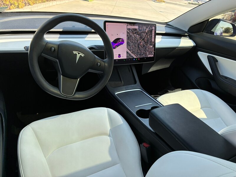 Used 2021 Tesla Model 3 Standard Range Plus RWD image 10