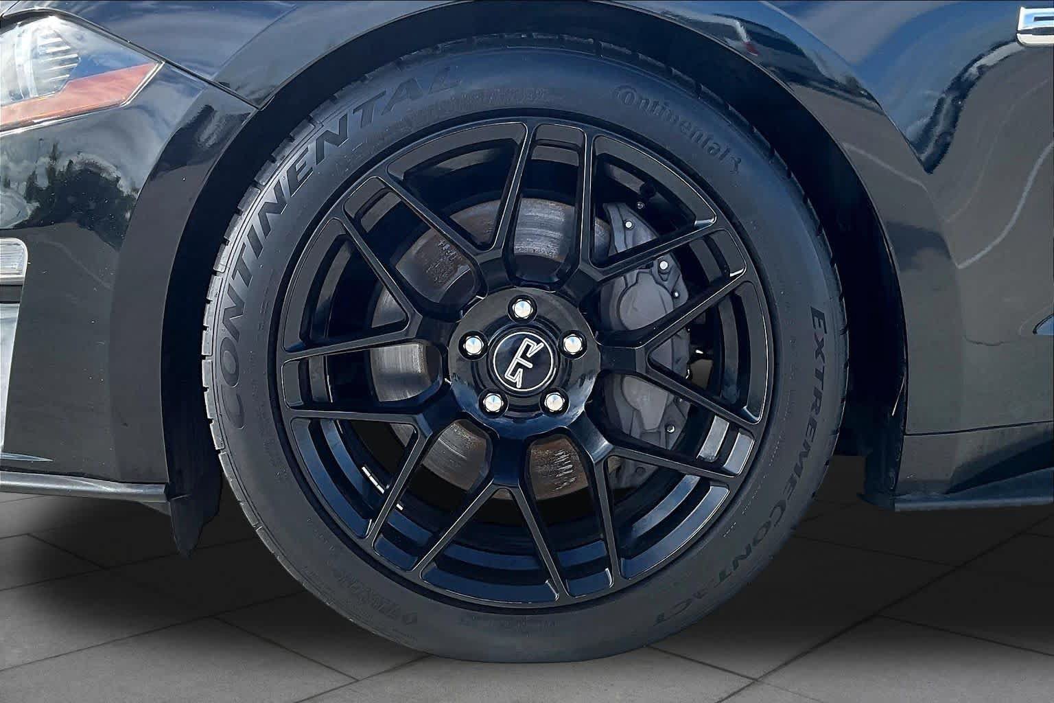 Used 2021 Ford Mustang GT w/ Equipment Group 301A RWD image 9