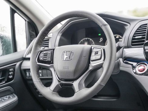 New 2026 Honda Odyssey Elite image 17