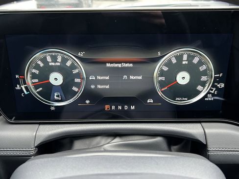 Used 2024 Ford Mustang GT Premium image 28