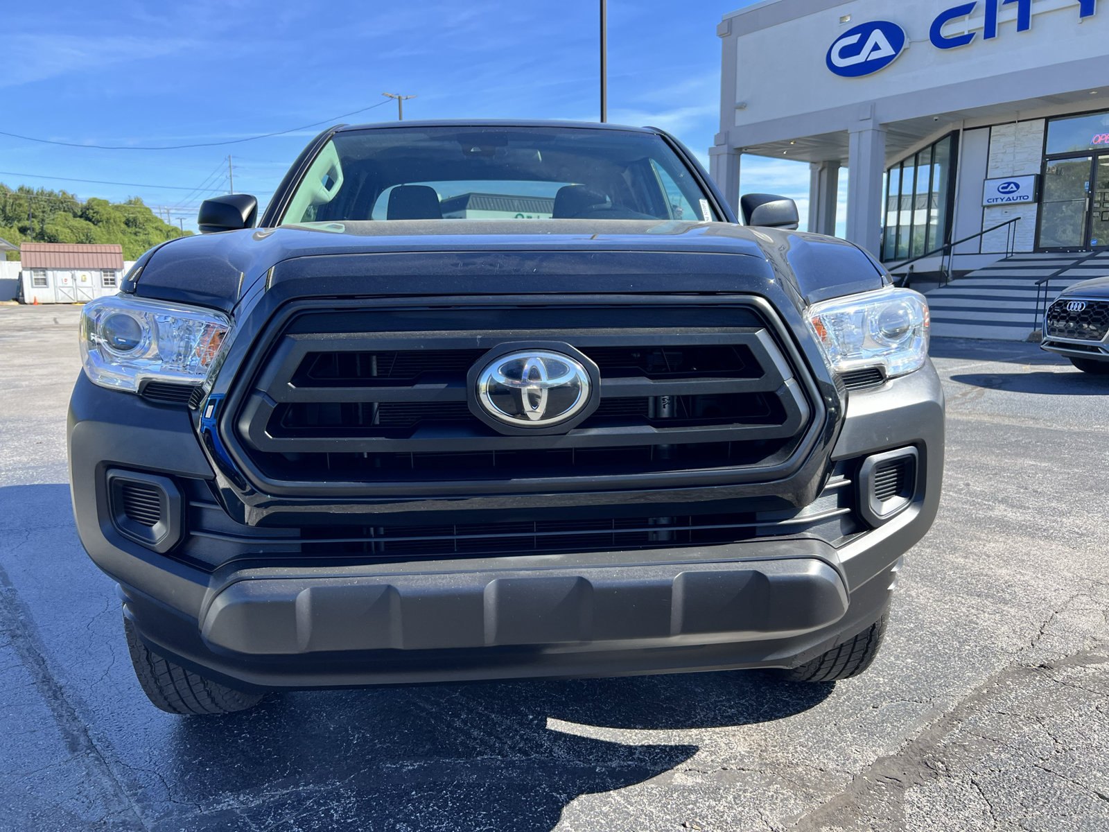 Used 2021 Toyota Tacoma SR AWD/4WD image 2