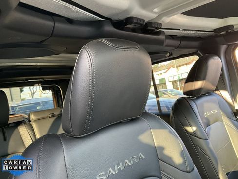 Used 2022 Jeep Wrangler Unlimited Sahara w/ Cold Weather Group image 61