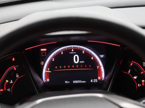 Used 2019 Honda Civic Type R image 18