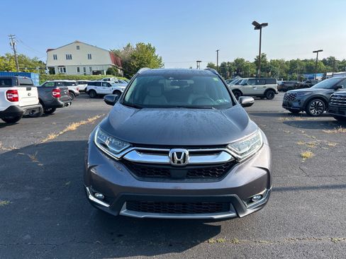 Used 2019 Honda CR-V Touring image 2