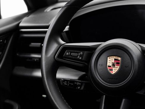 Used 2024 Porsche Macan 4 Electric image 23