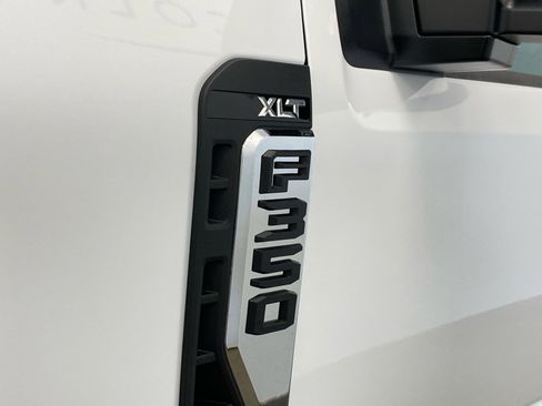 New 2026 Ford F350 XLT w/ Snow Plow/Camper Package AWD/4WD image 15