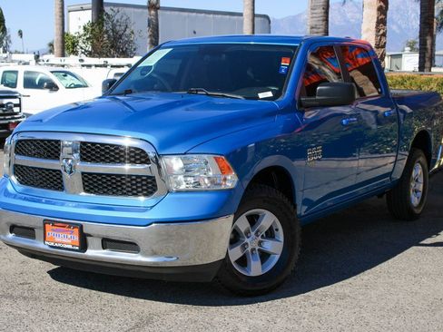 Used 2021 RAM 1500 Classic SLT image 4