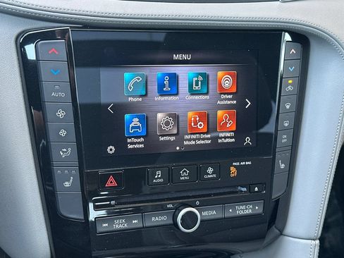 Used 2023 INFINITI QX50 Luxe FWD image 28
