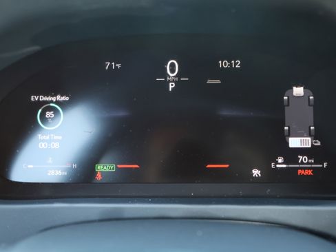 Certified 2025 Lexus UX 300h AWD w/ Accessory Package (Z2) image 18