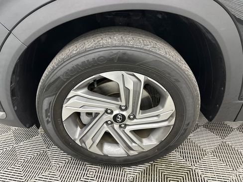 Used 2023 Hyundai Santa Fe SEL image 12