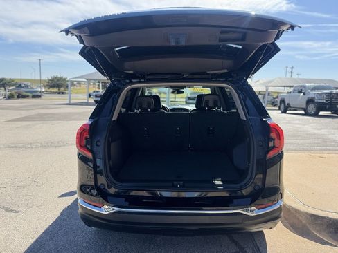 Used 2018 GMC Terrain SLT image 6