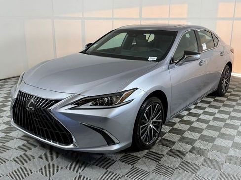 New 2025 Lexus ES 350 w/ Premium Package image 2