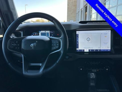 Used 2021 Ford Bronco Wildtrak image 6