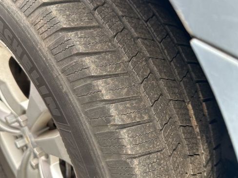 Used 2015 Chevrolet Equinox LT w/ Driver Convenience Package image 12