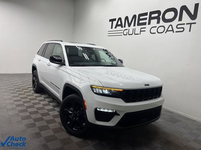 Used 2024 Jeep Grand Cherokee Limited w/ Black Appearance Package