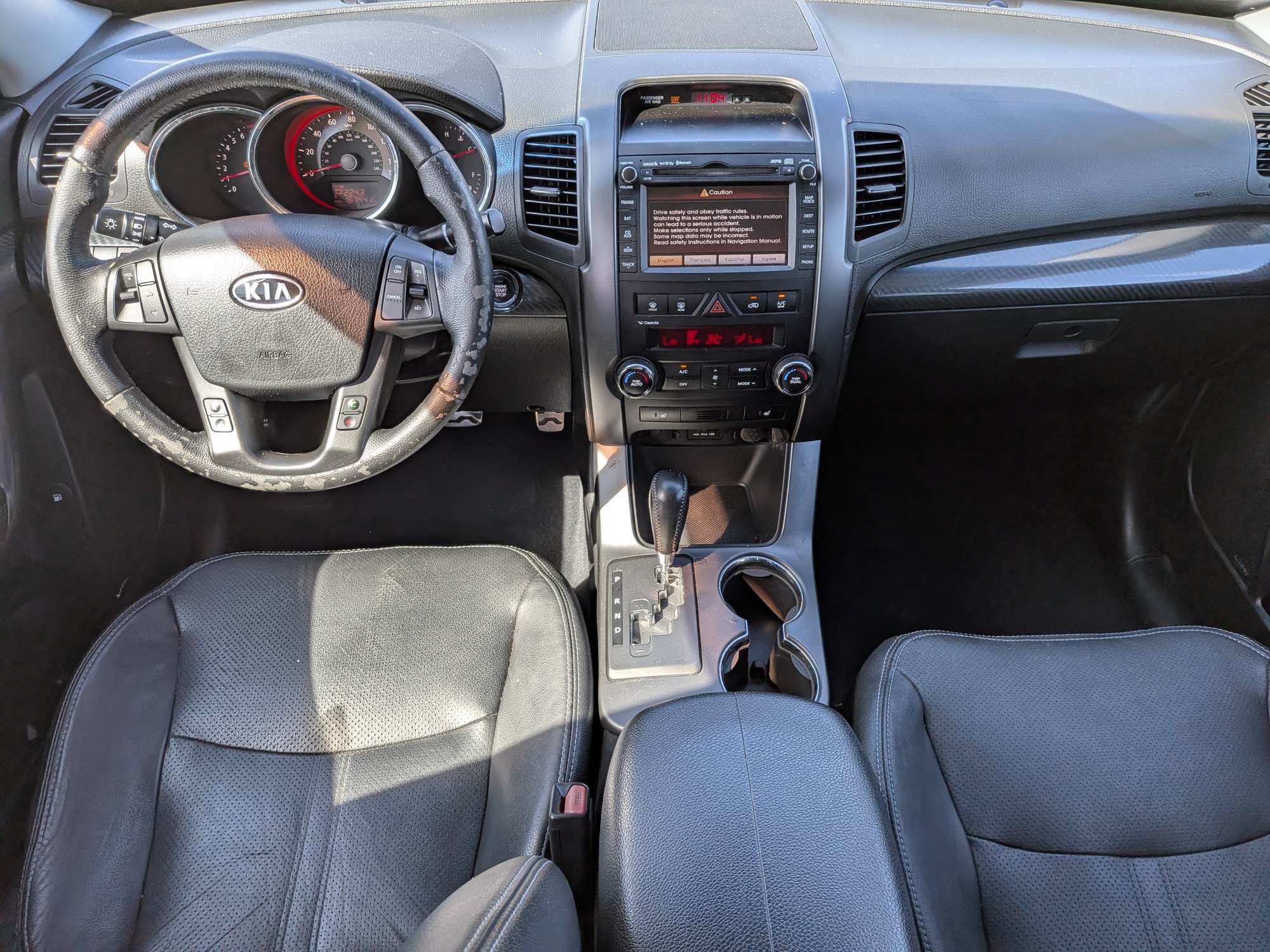 Used 2011 Kia Sorento SX FWD image 17