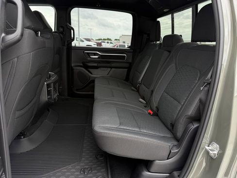 New 2026 RAM 1500 4x4 Crew Cab image 26