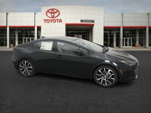 New 2026 Toyota Prius Plug-In Hybrid image 27