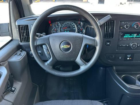 Used 2025 Chevrolet Express 2500 w/ Driver Convenience Package RWD image 16