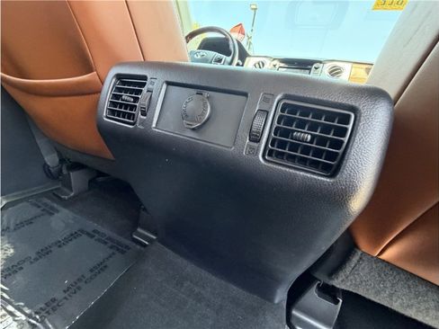 Used 2018 Toyota Tundra 1794 Edition AWD/4WD image 33
