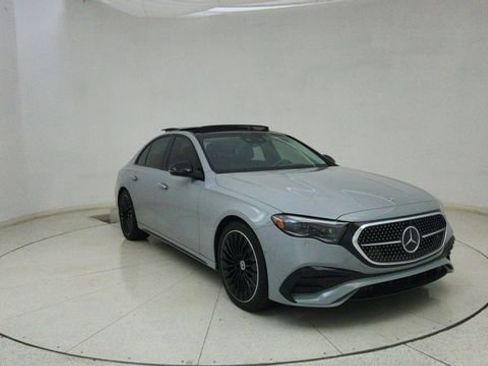 Used 2024 Mercedes-Benz E 350 4MATIC Sedan image 62