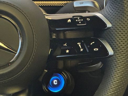 Used 2025 Mercedes-Benz G 63 AMG 4MATIC image 21