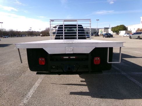 Used 2019 RAM 5500 Tradesman image 7