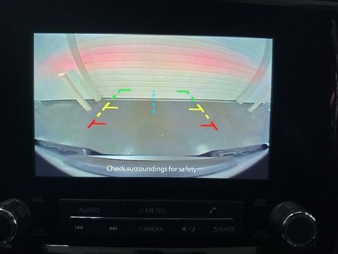 Used 2023 Nissan Frontier SV w/ SV Convenience Package image 25