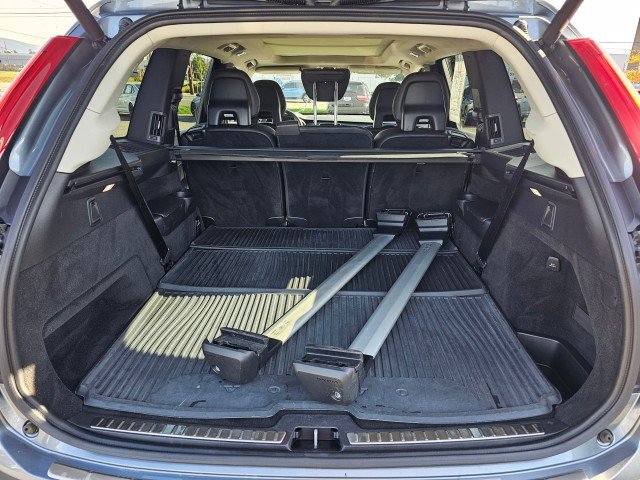 Used 2020 Volvo XC90 T5 Momentum AWD/4WD image 19