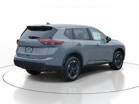 New 2026 Nissan Rogue SV image 4